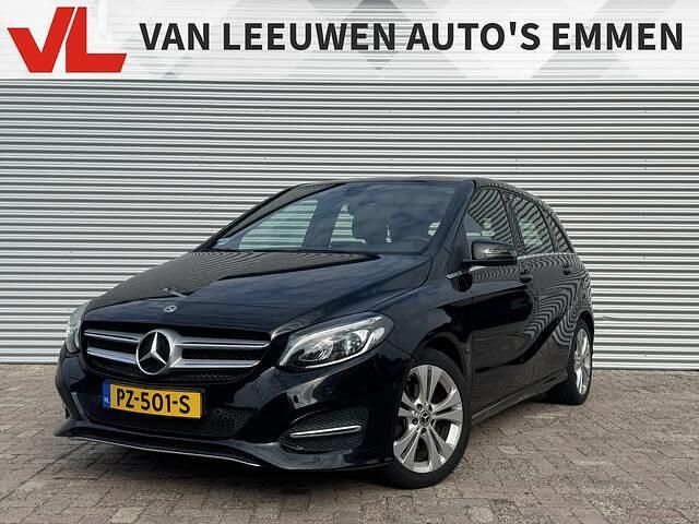 Zwart Gebruikt 2017 Mercedes B180 Ambition MPV | € 14.700 (Eerlijke prijs) - Afbeelding 1/4