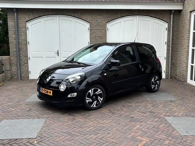 Zwart Gebruikt 2012 Renault Twingo Dynamique Hatchback | € 3.799 (Eerlijke prijs) - Afbeelding 1/4