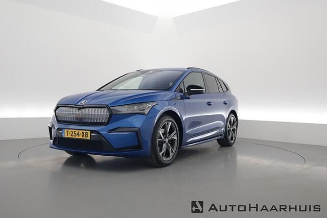 Blauw Gebruikt 2023 Skoda Enyaq iV SportLine SUV | € 44.450 (Duur) - Afbeelding 1/3
