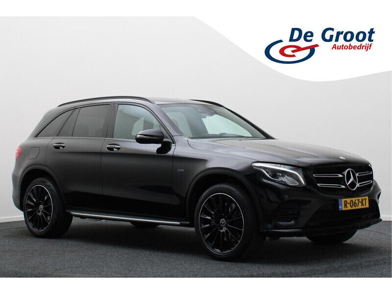 Zwart, metallic lak Gebruikt 2017 Mercedes GLC350 Premium Plus SUV | € 27.950 (Eerlijke prijs) - Afbeelding 1/4