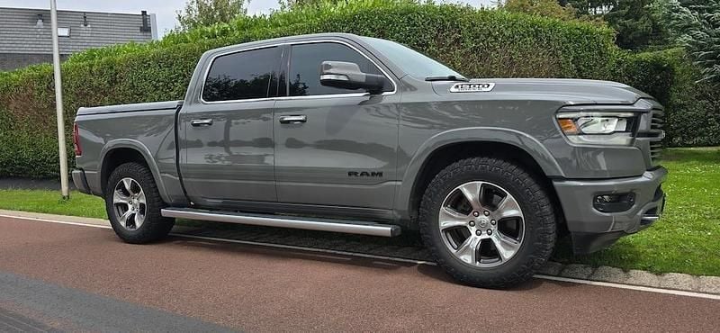 Occasion Dodge Ram 2018 Grijs (parellak) Pickup