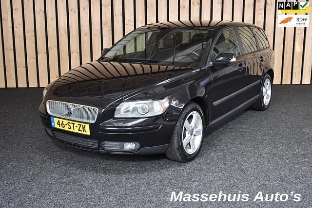 Zwart Gebruikt 2006 Volvo V50 Stationwagen | € 2.950 (Eerlijke prijs) - Afbeelding 1/4