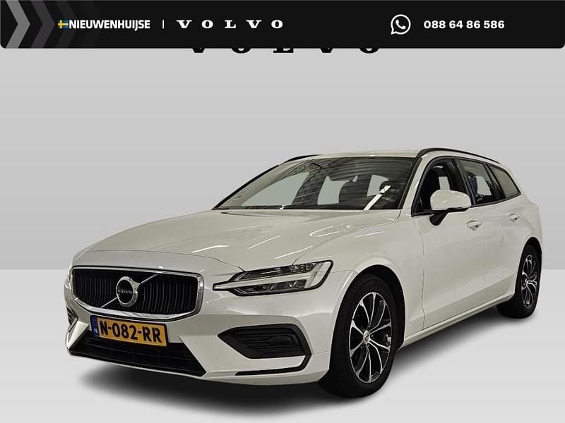 Wit Gebruikt 2021 Volvo V60 Core Stationwagen | € 28.894 (Super prijs) - Afbeelding 1/4