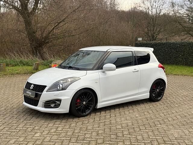 Wit Gebruikt 2014 Suzuki Swift Sport Hatchback | € 8.999 (Eerlijke prijs) - Afbeelding 1/4