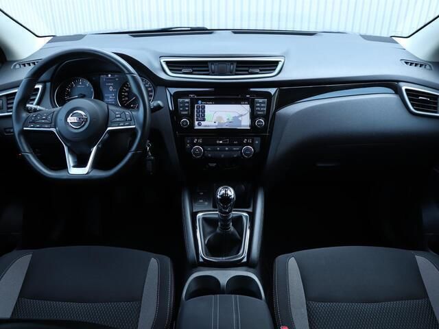 Occasion Nissan Qashqai Acenta 163 PK (119 kW) 2018 Zwart, metallic lak SUV