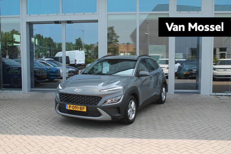 Grijs Gebruikt 2021 Hyundai Kona Comfort SUV | € 19.695 (Eerlijke prijs) - Afbeelding 1/4
