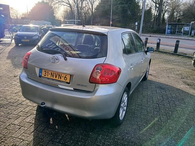 Occasion Toyota Auris Sol 124 PK (91 kW) 2007 Grijs (metallic) Hatchback