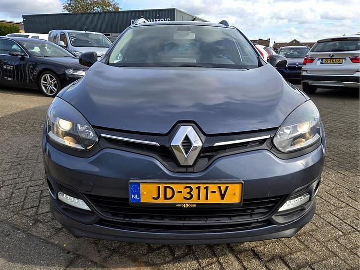 Occasion Renault Mégane III LIMITED 111 PK (81 kW) 2015 Stationwagen