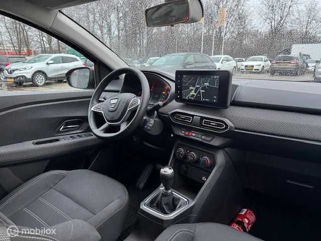 Occasion Dacia Sandero 67 PK (49 kW) 2022 Rood Hatchback