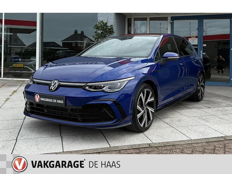Blauw Gebruikt 2023 VW Golf VIII Business Hatchback | € 33.950 (Iets duurder) - Afbeelding 1/4