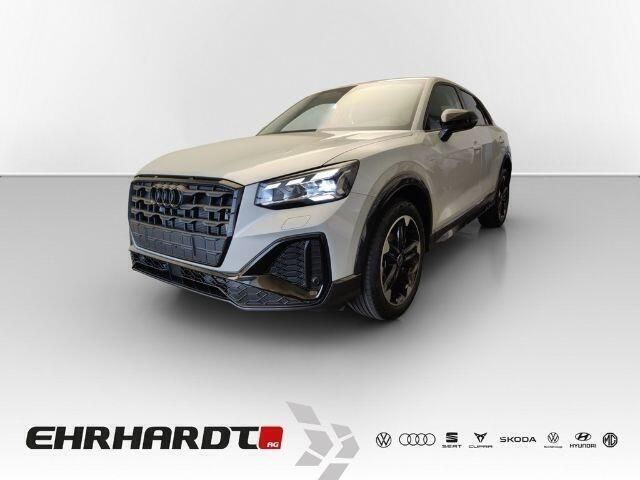 Zilver Gebruikt 2024 Audi Q2 S-Line SUV | € 38.813 (Duur) - Afbeelding 1/4