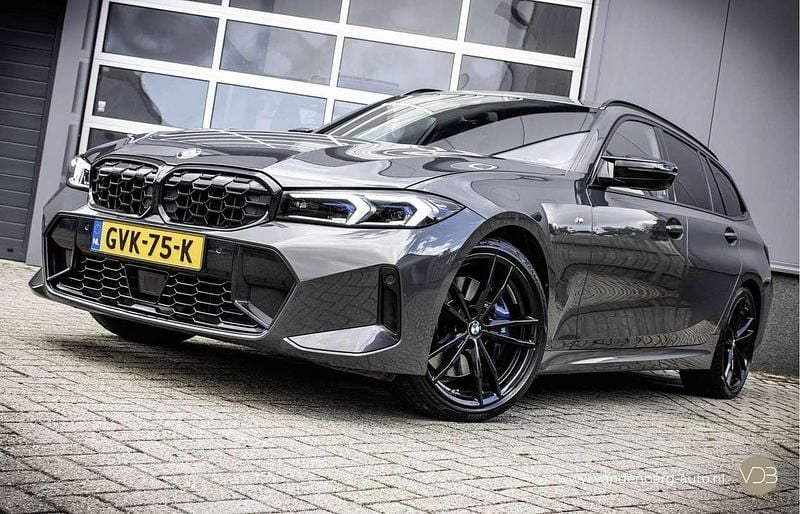 Grijs Gebruikt 2022 BMW M340 M Sport Sedan | € 56.950 (Super prijs) - Afbeelding 1/4