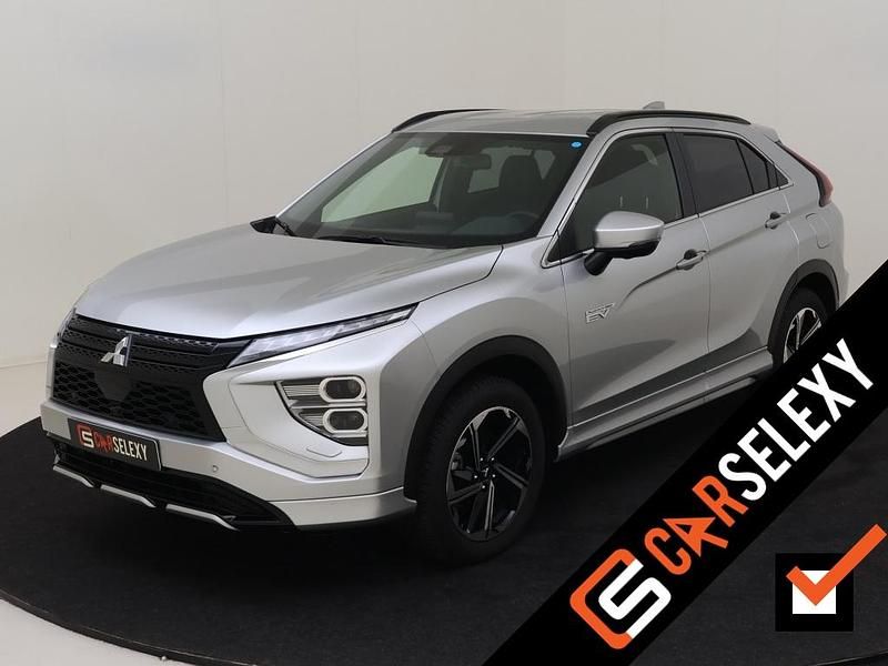 Grijs Gebruikt 2025 Mitsubishi Eclipse Select SUV | € 32.495 (Eerlijke prijs) - Afbeelding 1/4