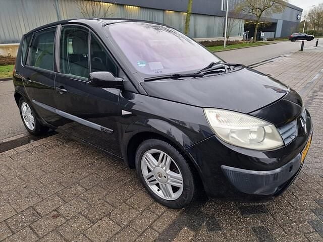 Occasion Renault Scénic II Dynamique 135 PK (99 kW) 2004 Zwart (metallic) MPV