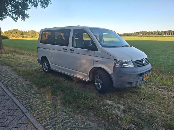 Gebruikt 2004 VW T5 Van | € 8.450 - Afbeelding 1/1