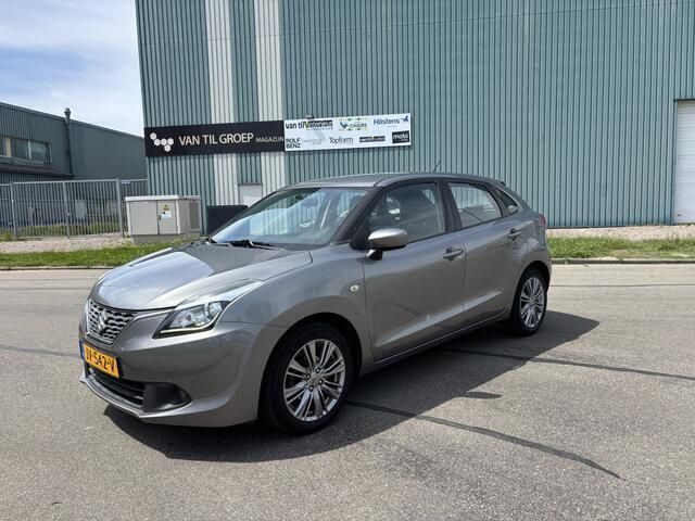 Grijs, metallic lak Gebruikt 2016 Suzuki Baleno Exclusive Hatchback | € 7.750 (Eerlijke prijs) - Afbeelding 1/4