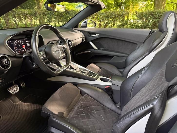 Occasion Audi TT Roadster S-Line 310 PK (228 kW) 2015 Zwart, metallic lak Cabriolet