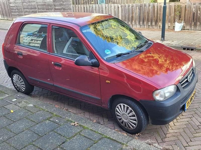 Rood Occasion 2004 Suzuki Alto GL Hatchback | € 1.000 (Goede deal) - Afbeelding 1/4