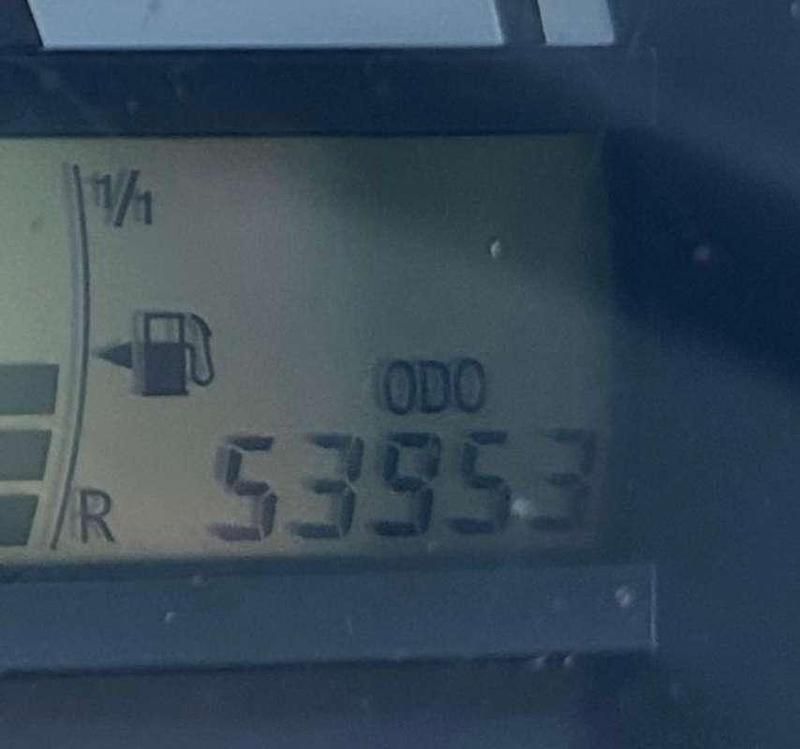 Zilver Gebruikt 2005 Citroën C1 Hatchback | € 2.950 (Eerlijke prijs) - Afbeelding 1/4