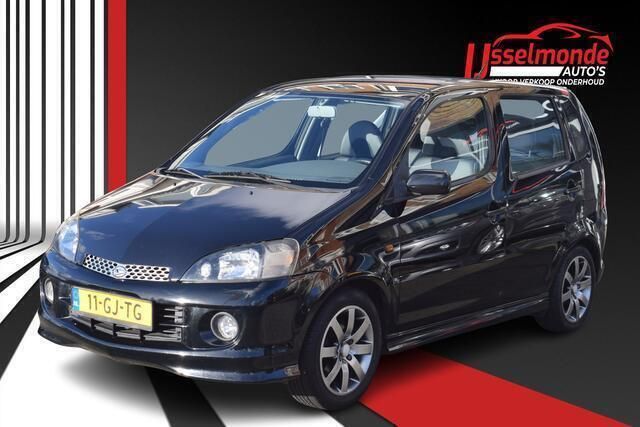Zwart, metallic lak Gebruikt 2001 Daihatsu Young Rv MPV | € 2.740 - Afbeelding 1/4