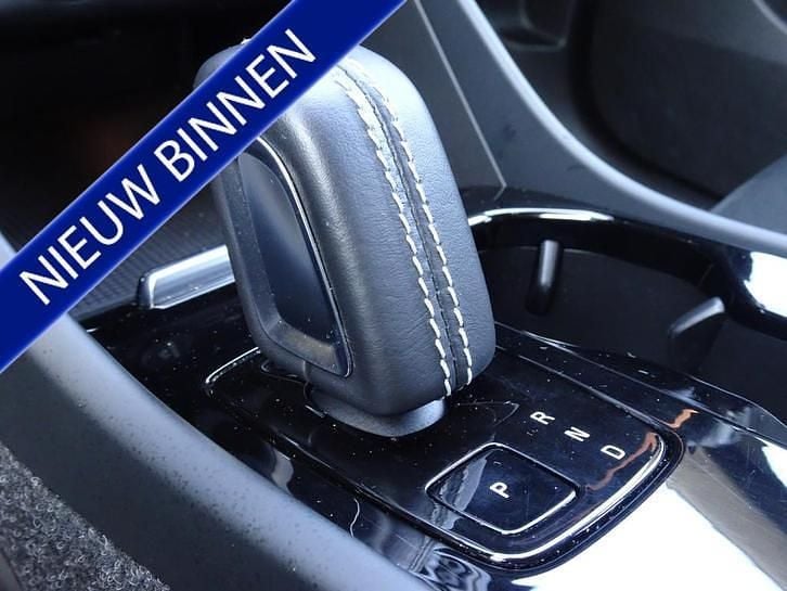 Gebruikt 2022 Volvo XC40 Core SUV | € 27.950 - Afbeelding 1/1