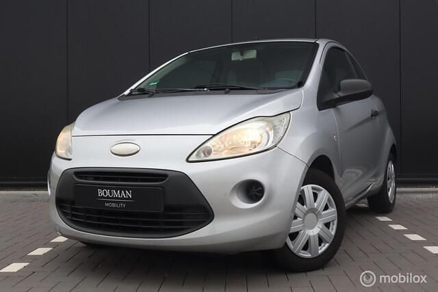 Grijs Occasion 2009 Ford Ka Trend Hatchback | € 1.994 (Eerlijke prijs) - Afbeelding 1/4