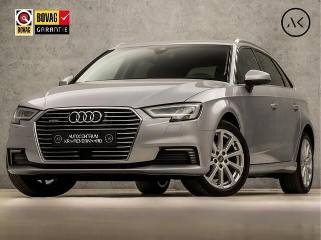 Grijs Gebruikt 2017 Audi A3 Sportback Sport Hatchback | € 16.945 (Goede deal) - Afbeelding 1/4