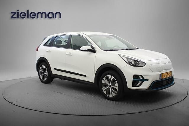 Wit Gebruikt 2021 Kia e-Niro Comfort SUV | € 17.845 (Super prijs) - Afbeelding 1/4