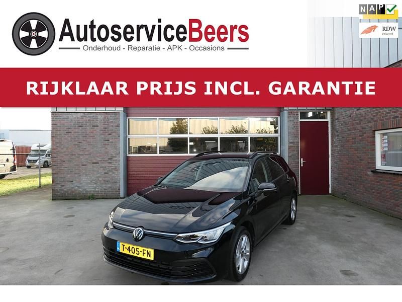 Zwart Gebruikt 2023 VW Golf VIII Business Stationwagen | € 20.950 (Goede deal) - Afbeelding 1/4