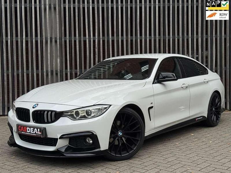 Wit Gebruikt 2014 BMW 420 Gran Coupé Executive Coupé | € 16.750 (Duur) - Afbeelding 1/4