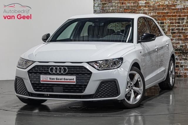 Zwart Gebruikt 2019 Audi A1 Sportback Comfort Hatchback | € 19.495 (Iets duurder) - Afbeelding 1/4