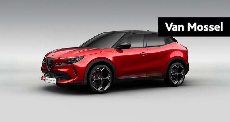 Rood Nieuw 2025 Alfa Romeo Junior Veloce SUV | € 47.469 (Eerlijke prijs) - Afbeelding 1/4