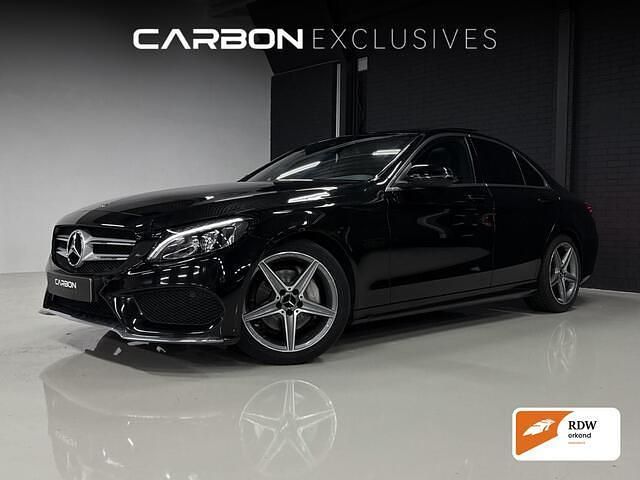 Zwart Gebruikt 2017 Mercedes C180 AMG Sedan | € 21.995 (Eerlijke prijs) - Afbeelding 1/4