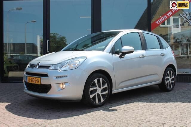 Grijs Gebruikt 2016 Citroën C3 Feel Hatchback | € 3.995 - Afbeelding 1/4