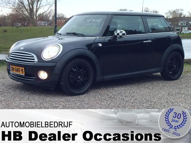 Zwart Gebruikt 2008 Mini ONE Pepper Hatchback | € 3.950 (Eerlijke prijs) - Afbeelding 1/4