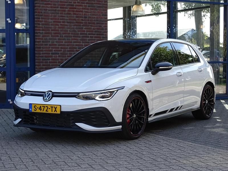 Wit Gebruikt 2022 VW Golf VIII GTI Hatchback | € 41.950 (Eerlijke prijs) - Afbeelding 1/4