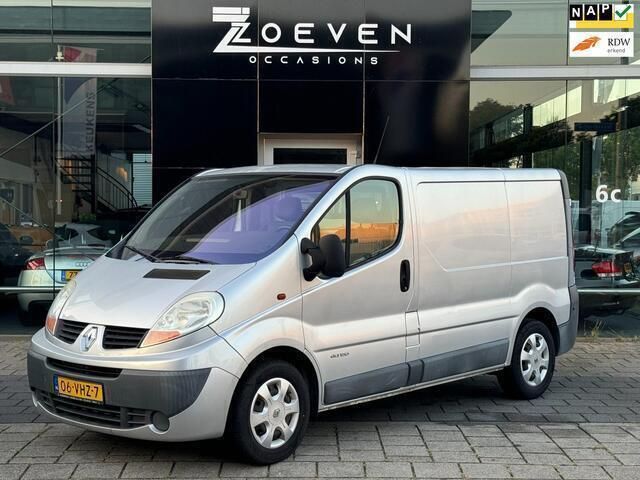 Overige Occasion 2007 Renault Trafic MPV | € 5.995 (Eerlijke prijs) - Afbeelding 1/4