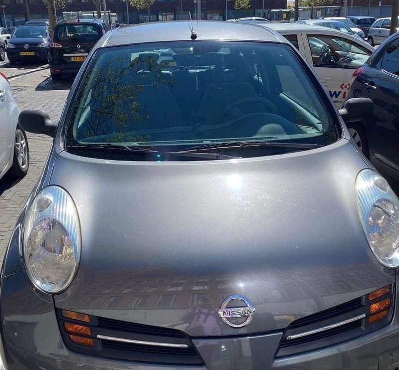 Grijs Gebruikt 2003 Nissan Micra Visia Hatchback | € 1.000 (Goede deal) - Afbeelding 1/4