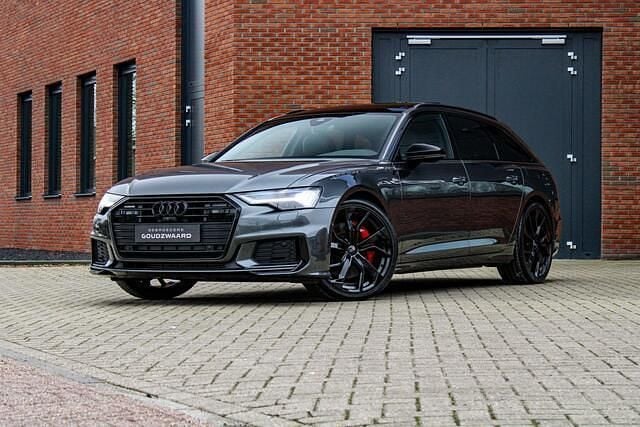 Grijs Occasion 2022 Audi A6 Competition Stationwagen | € 51.950 (Iets duurder) - Afbeelding 1/4
