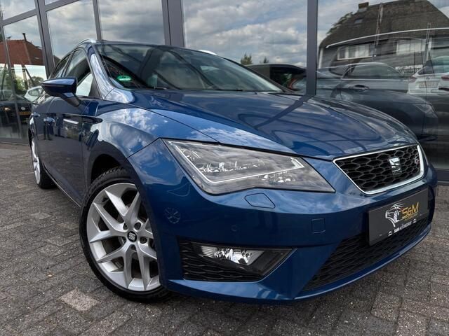 Blauw Gebruikt 2015 Seat Leon ST FR Stationwagen | € 13.950 (Eerlijke prijs) - Afbeelding 1/4