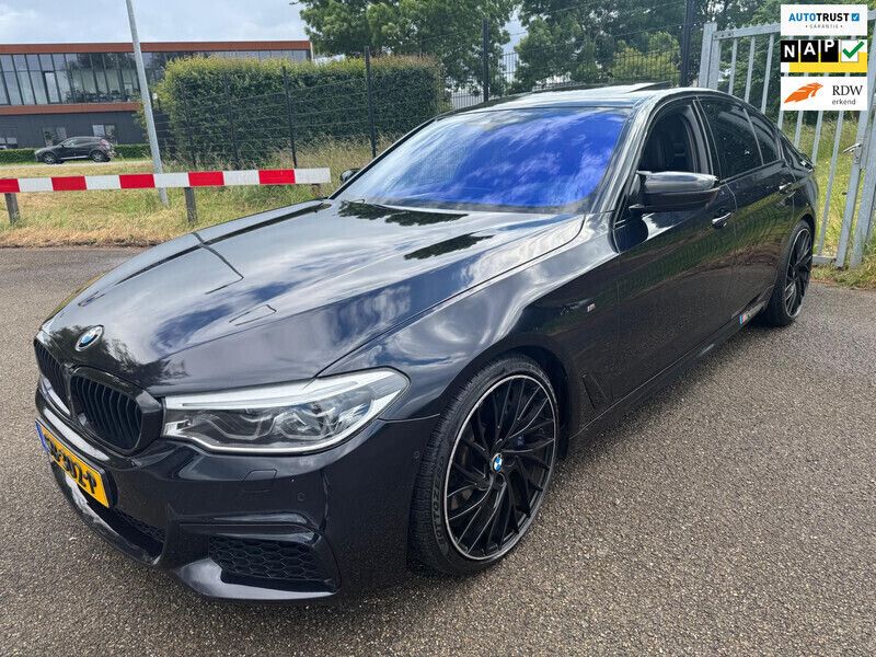 Zwart Gebruikt 2017 BMW M550 Executive Sedan | € 34.900 - Afbeelding 1/4