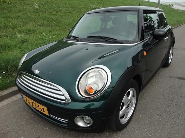 Groen Gebruikt 2007 Mini Cooper Pepper Hatchback | € 2.450 (Goede deal) - Afbeelding 1/4