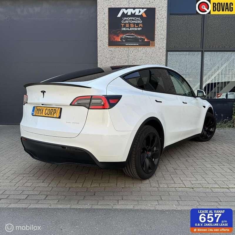 Wit Gebruikt 2024 Tesla Model Y Long Range RWD SUV | € 40.999 (Eerlijke prijs) - Afbeelding 1/2