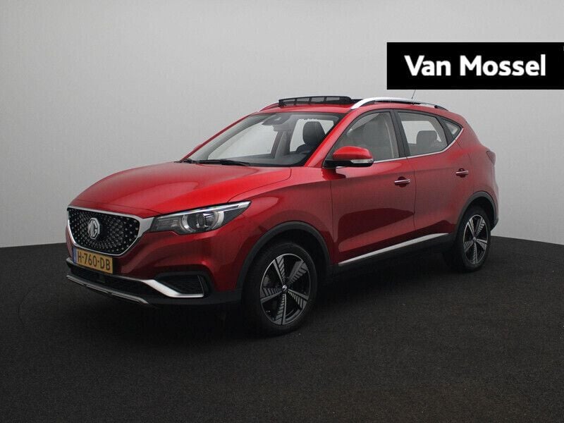 Rood, metallic lak Gebruikt 2019 MG ZS Luxury Sedan | € 13.995 (Eerlijke prijs) - Afbeelding 1/4