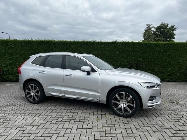 Grijs Gebruikt 2019 Volvo XC60 SUV | € 33.900 (Goede deal) - Afbeelding 1/4