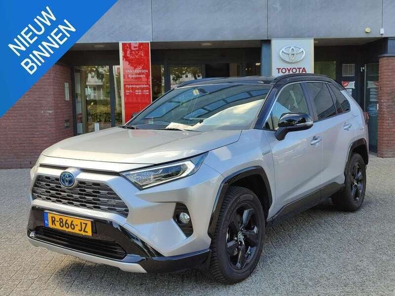 Grijs Gebruikt 2019 Toyota RAV4 Hybrid SUV | € 31.700 (Eerlijke prijs) - Afbeelding 1/4