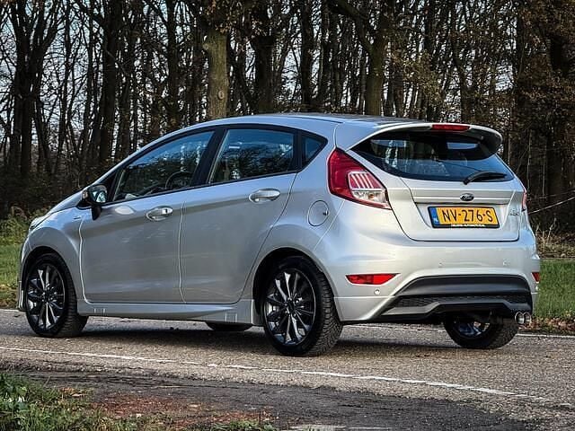 Occasion Ford Fiesta ST-Line 101 PK (74 kW) 2017 Grijs Hatchback