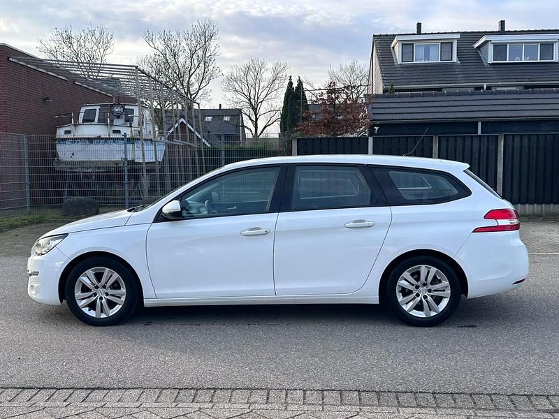 Occasion Peugeot 308 Allure 131 PK (96 kW) 2014 Wit Stationwagen