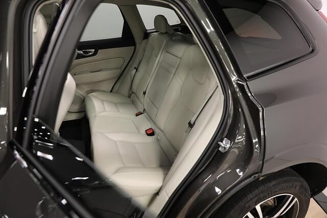 Occasion Volvo XC60 R-Design 340 PK (250 kW) 2020 Grijs SUV