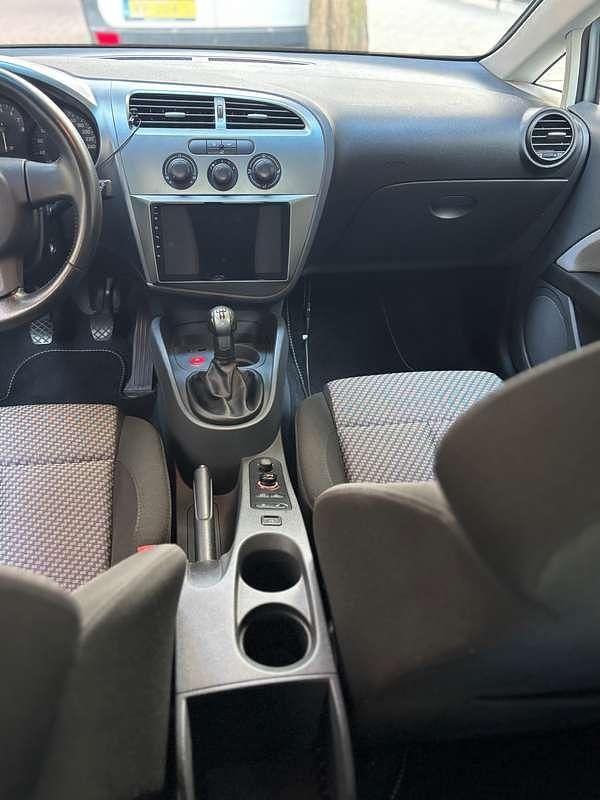 Occasion Seat Leon Reference 102 PK (75 kW) 2008 Zilver MPV